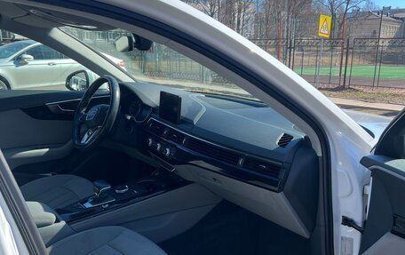 Audi A4, 2016 год, 1 650 000 рублей, 8 фотография