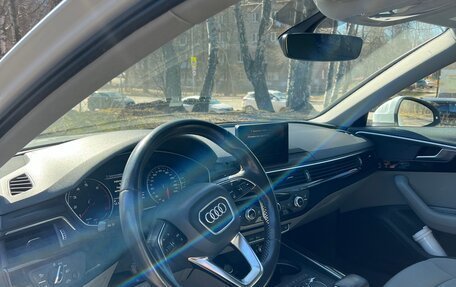 Audi A4, 2016 год, 1 650 000 рублей, 10 фотография