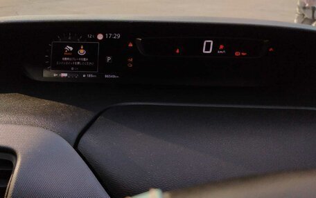 Nissan Serena IV, 2019 год, 2 250 000 рублей, 6 фотография