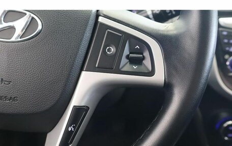 Hyundai Solaris II рестайлинг, 2012 год, 749 800 рублей, 10 фотография