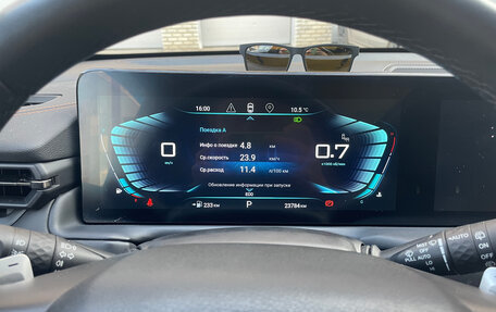 CheryExeed TXL, 2022 год, 2 299 000 рублей, 3 фотография