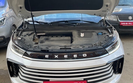 CheryExeed TXL, 2022 год, 2 299 000 рублей, 16 фотография