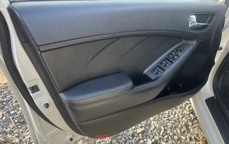 KIA Cerato III, 2013 год, 880 000 рублей, 7 фотография