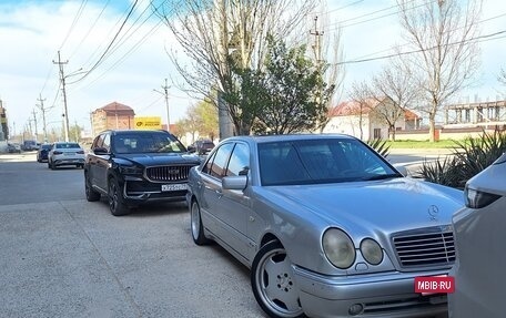 Mercedes-Benz E-Класс, 1998 год, 645 000 рублей, 2 фотография