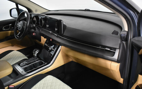 KIA Carnival, 2021 год, 4 200 000 рублей, 13 фотография