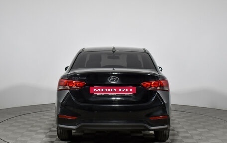 Hyundai Solaris II рестайлинг, 2018 год, 1 100 000 рублей, 6 фотография