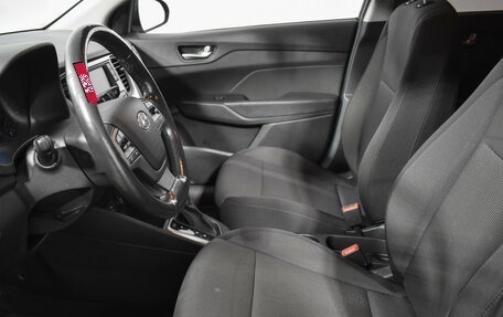 Hyundai Solaris II рестайлинг, 2018 год, 1 100 000 рублей, 10 фотография