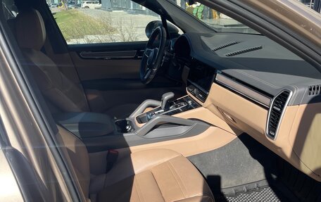 Porsche Cayenne III, 2018 год, 5 350 000 рублей, 10 фотография