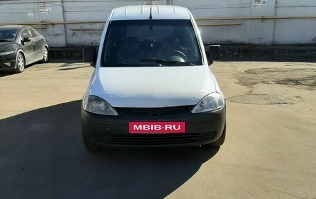 Opel Combo C, 2006 год, 400 000 рублей, 2 фотография