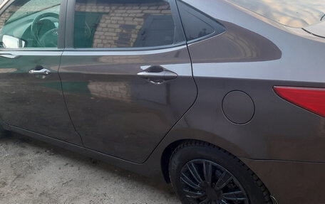 Hyundai Solaris II рестайлинг, 2016 год, 900 000 рублей, 7 фотография