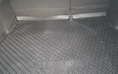 Hyundai Solaris II рестайлинг, 2016 год, 900 000 рублей, 14 фотография