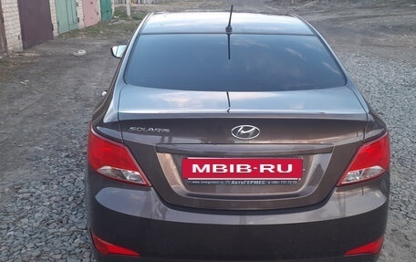 Hyundai Solaris II рестайлинг, 2016 год, 900 000 рублей, 4 фотография