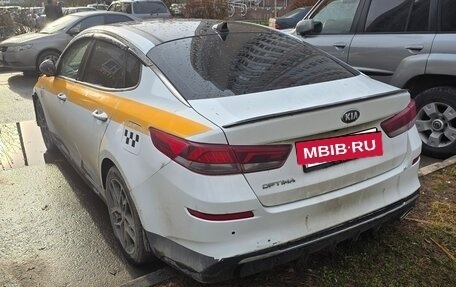 KIA Optima IV, 2018 год, 1 000 000 рублей, 3 фотография