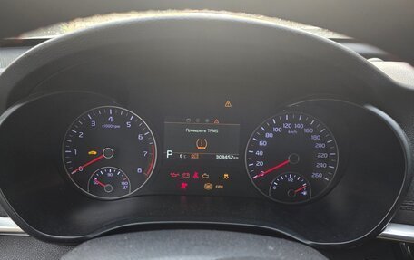 KIA Optima IV, 2018 год, 1 000 000 рублей, 9 фотография