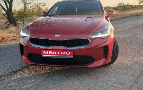 KIA Stinger I, 2019 год, 2 150 000 рублей, 2 фотография