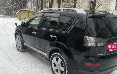 Mitsubishi Outlander III рестайлинг 3, 2006 год, 780 000 рублей, 7 фотография