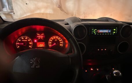 Peugeot Partner II рестайлинг 2, 2008 год, 400 000 рублей, 7 фотография