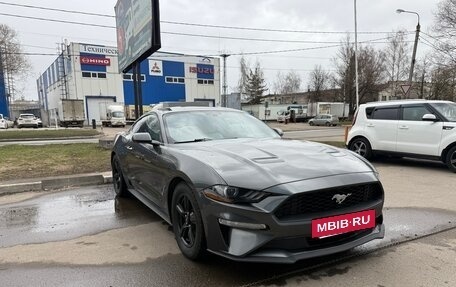Ford Mustang VI рестайлинг, 2019 год, 2 998 000 рублей, 2 фотография