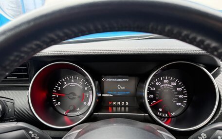 Ford Mustang VI рестайлинг, 2019 год, 2 998 000 рублей, 10 фотография