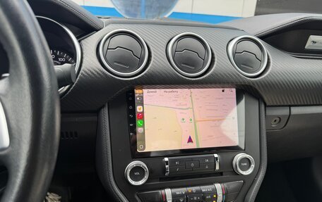 Ford Mustang VI рестайлинг, 2019 год, 2 998 000 рублей, 11 фотография