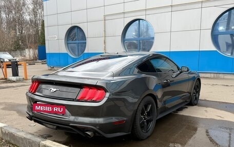 Ford Mustang VI рестайлинг, 2019 год, 2 998 000 рублей, 6 фотография