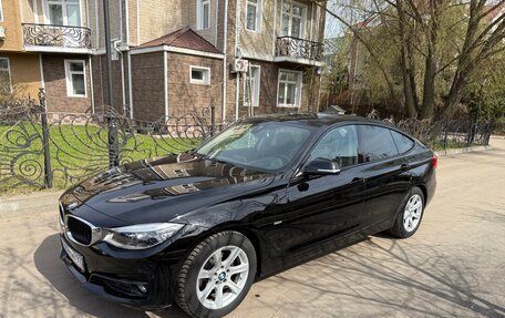 BMW 3 серия, 2018 год, 2 750 000 рублей, 2 фотография