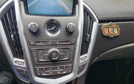 Cadillac SRX II рестайлинг, 2011 год, 1 250 000 рублей, 9 фотография