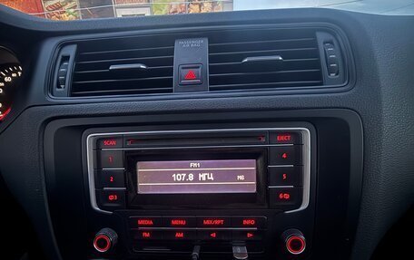 Volkswagen Jetta VI, 2015 год, 1 150 000 рублей, 15 фотография