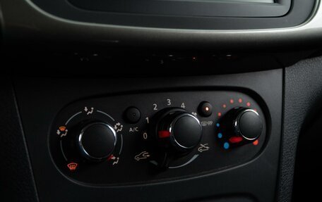 Renault Logan II, 2021 год, 1 249 999 рублей, 13 фотография