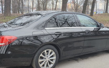 Mercedes-Benz E-Класс, 2016 год, 2 290 000 рублей, 7 фотография