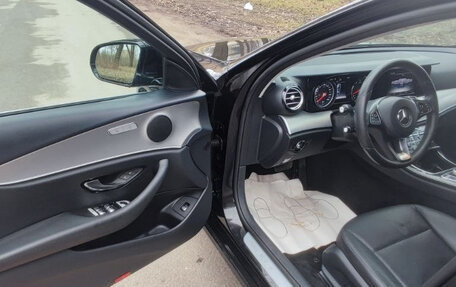 Mercedes-Benz E-Класс, 2016 год, 2 290 000 рублей, 14 фотография