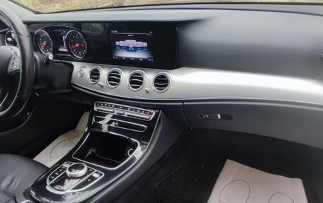 Mercedes-Benz E-Класс, 2016 год, 2 290 000 рублей, 13 фотография