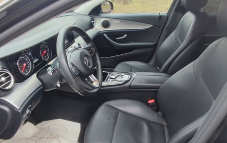 Mercedes-Benz E-Класс, 2016 год, 2 290 000 рублей, 12 фотография