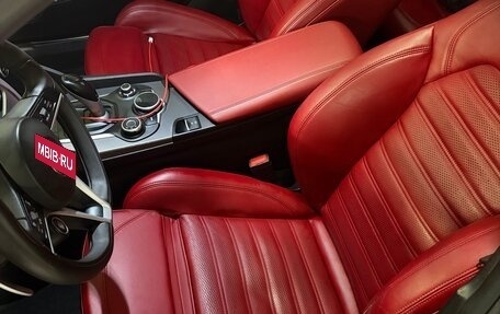 Alfa Romeo Giulia II, 2017 год, 3 000 000 рублей, 7 фотография