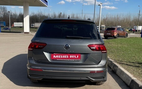 Volkswagen Tiguan II, 2021 год, 3 450 000 рублей, 13 фотография