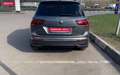 Volkswagen Tiguan II, 2021 год, 3 450 000 рублей, 12 фотография