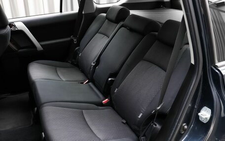 Toyota Land Cruiser Prado 150 рестайлинг 2, 2015 год, 2 849 000 рублей, 10 фотография