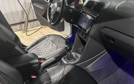 Volkswagen Polo VI (EU Market), 2014 год, 910 000 рублей, 5 фотография