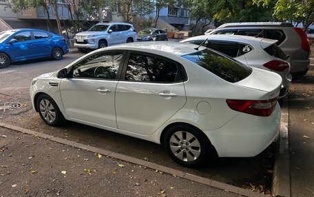 KIA Rio III рестайлинг, 2013 год, 720 000 рублей, 10 фотография