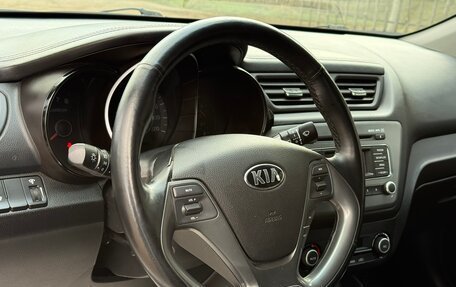 KIA Rio III рестайлинг, 2016 год, 1 300 000 рублей, 31 фотография