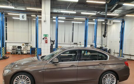 BMW 3 серия, 2013 год, 2 350 000 рублей, 2 фотография