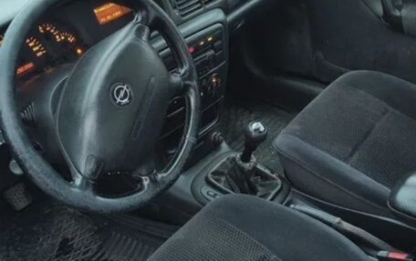 Opel Vectra B рестайлинг, 2001 год, 210 000 рублей, 16 фотография