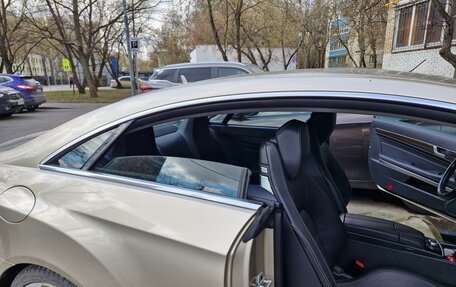 Mercedes-Benz E-Класс, 2015 год, 2 700 000 рублей, 11 фотография