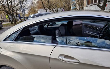 Mercedes-Benz E-Класс, 2015 год, 2 700 000 рублей, 9 фотография