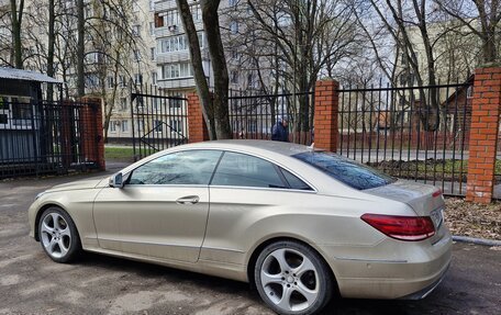 Mercedes-Benz E-Класс, 2015 год, 2 700 000 рублей, 7 фотография