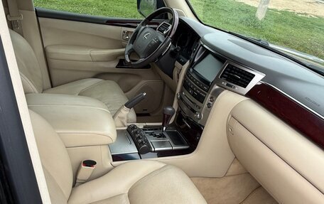 Lexus LX III, 2014 год, 3 850 000 рублей, 7 фотография