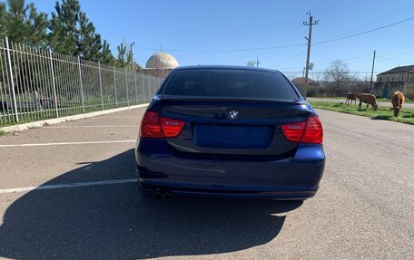 BMW 3 серия, 2011 год, 890 000 рублей, 3 фотография