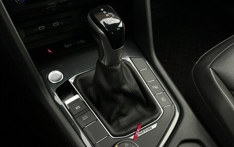 Volkswagen Tiguan II, 2021 год, 3 590 000 рублей, 24 фотография