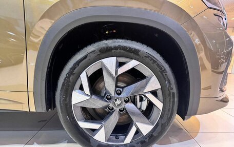 Skoda Kodiaq, 2025 год, 6 390 000 рублей, 14 фотография