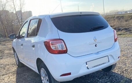 Renault Sandero II рестайлинг, 2019 год, 900 000 рублей, 4 фотография